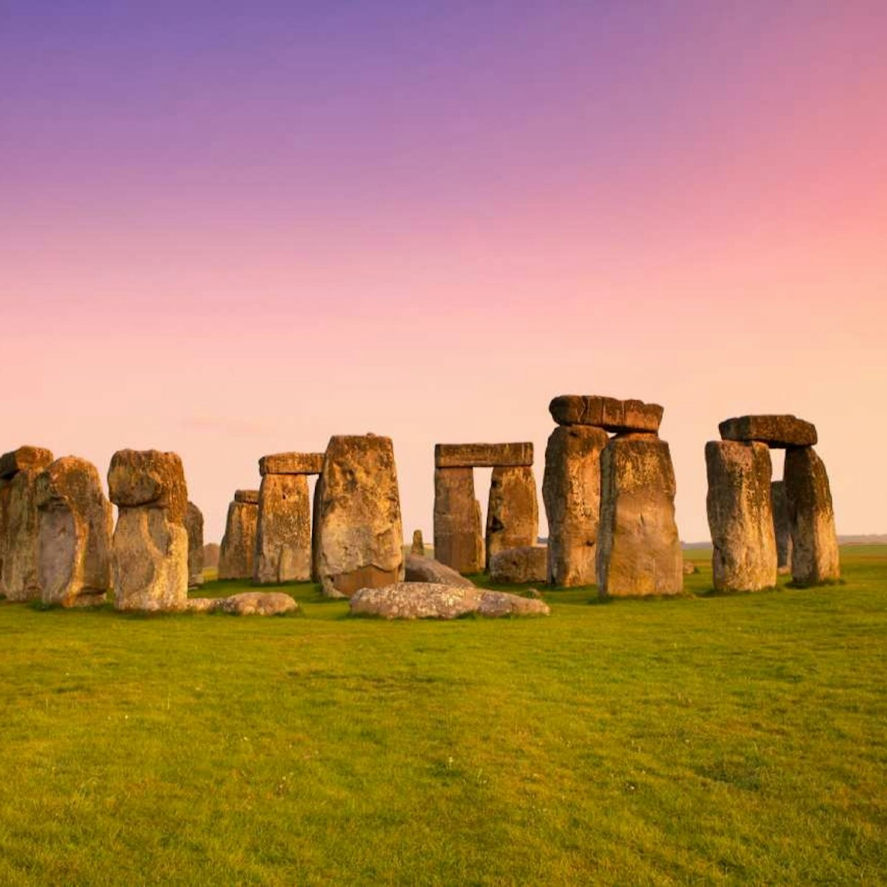 Stonehenge & Bath: Guided Day Trip from London - Photo 1 of 5